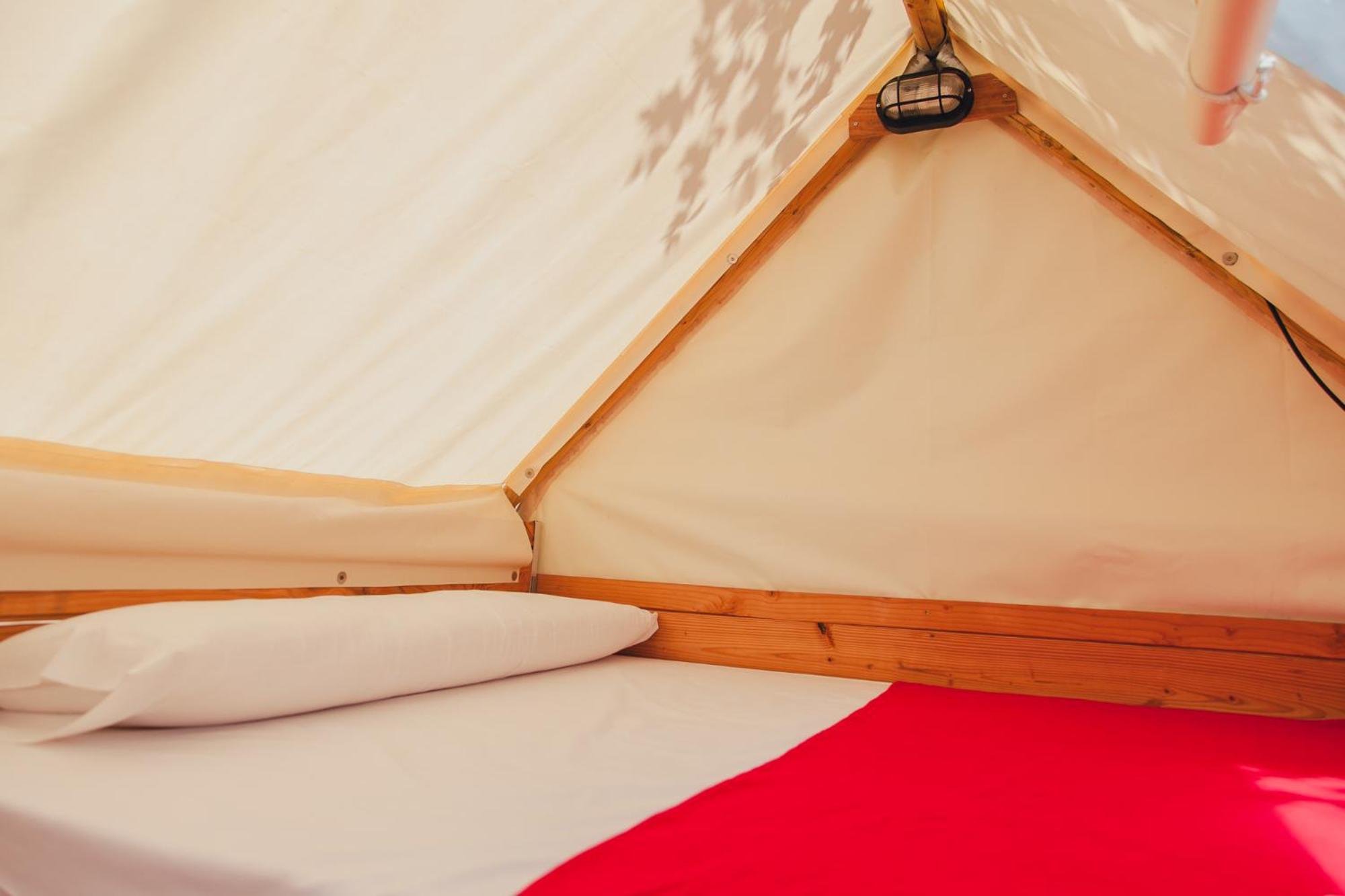 Camping Senia Riu Sant Pere Pescador Cameră foto