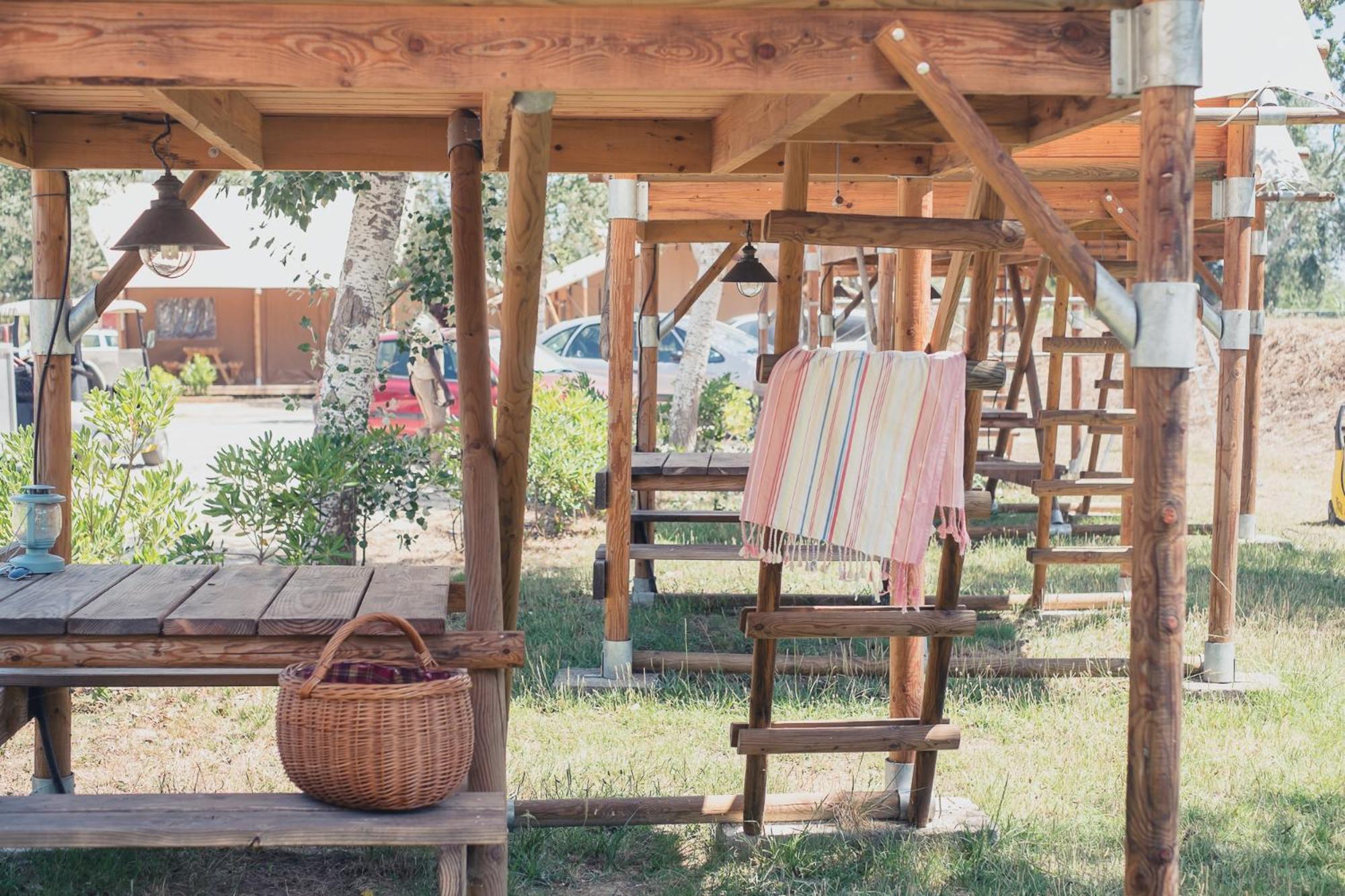 Camping Senia Riu Sant Pere Pescador Cameră foto