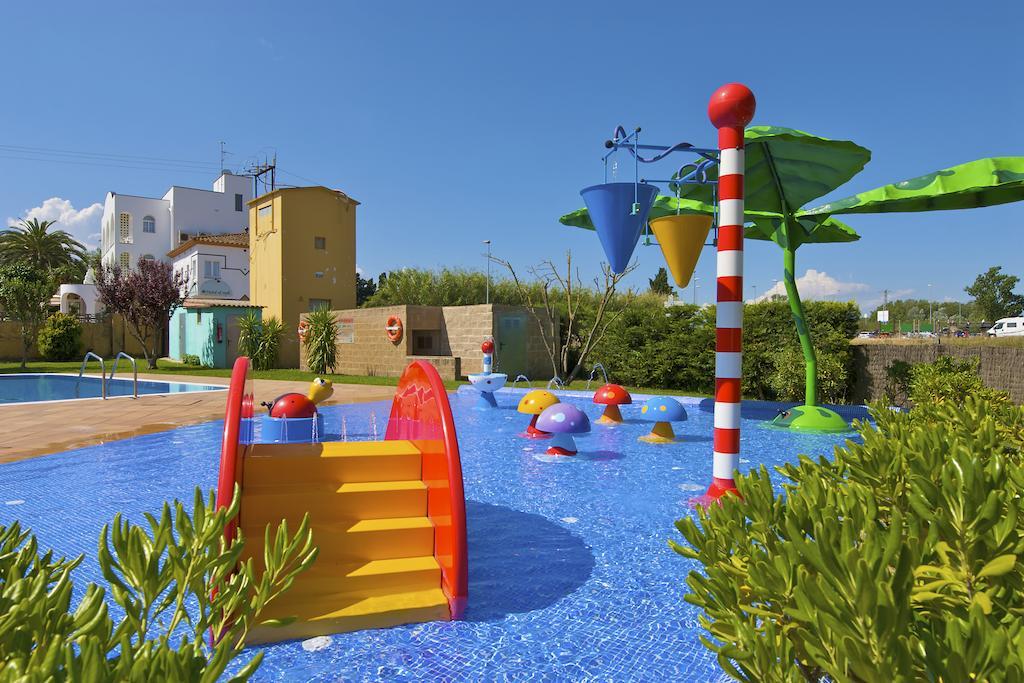 Camping Senia Riu Sant Pere Pescador Exterior foto