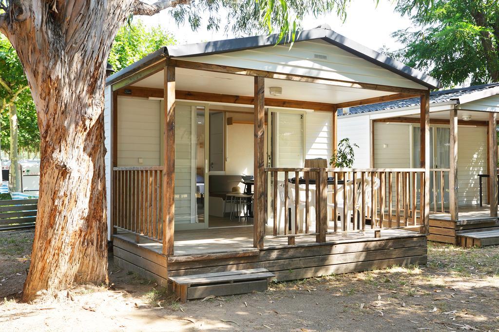 Camping Senia Riu Sant Pere Pescador Exterior foto